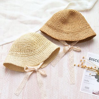 Mũ cói handmade cho bé.