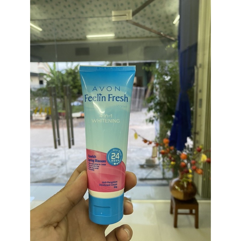 KEM TRẮNG NÁCH KHỬ MÙI 4 TÁC DỤNG FEELIN FRESH AVON