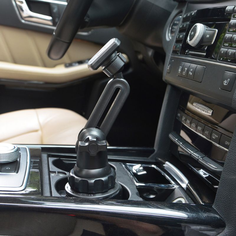 Giá Đỡ Điện Thoại 3-7 inch Có Nam Châm Gắn Xe Hơi Tùy Chỉnh Tiện Dụng