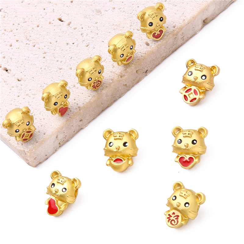 Mặt vòng cổ hình chú hổ vàng năm mới 2022 phong cách Trung Hoa truyền thống may mắn làm quà lưu niệm