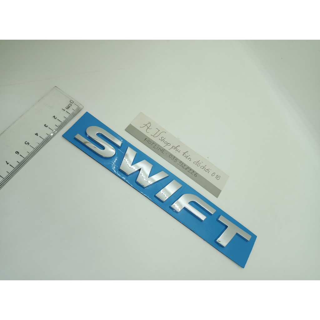 Logo chữ nổi SWIFT chất liệu nhựa ABS mạ bóng chuyên dùng cho xe suzuki, có miếng dán kèm theo