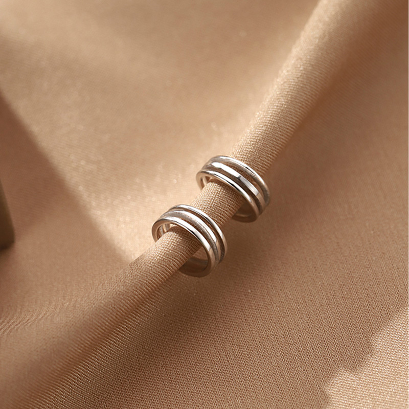 Khuyên Tai Đơn Giản Xinh Xắn Dành Cho Nữ