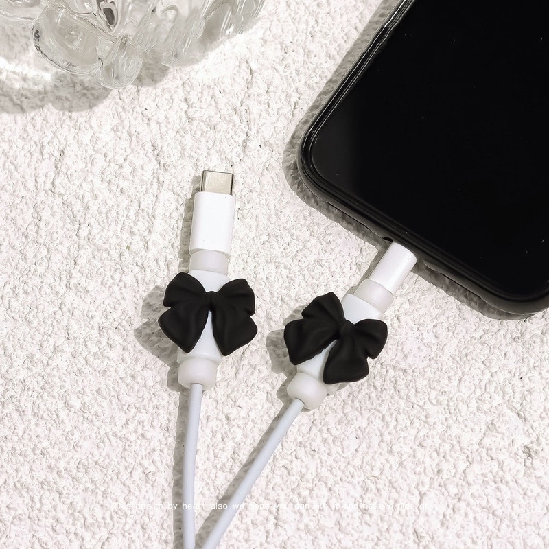 1 Cặp Nút Bảo Vệ Dây Cáp Sạc USB Chống Gãy Hình Nơ Hoạt Hình Đáng Yêu iphone