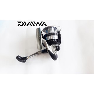 Máy Câu Daiwa STRIKEFORCE 4000B