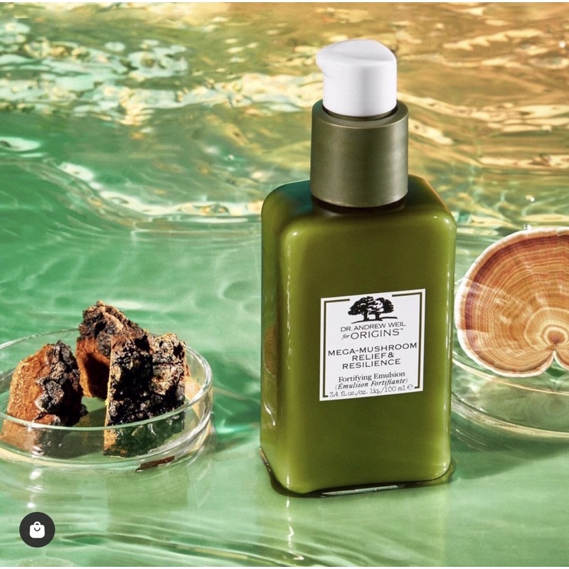 Kem dưỡng ẩm dạng sữa Mega mushroom Relief & Resilience Fortifying Emulsion