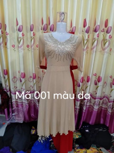 Đầm dạ hội nhũ