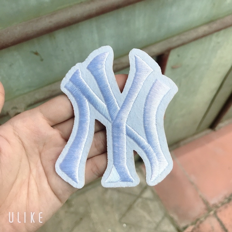 NY Thêu gắn quần áo .loại to 9cm