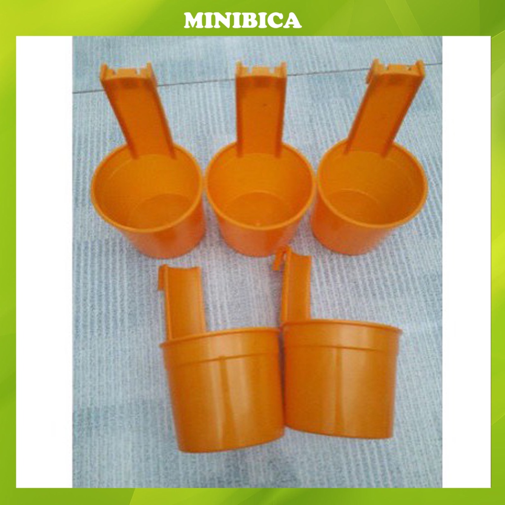 Máng ăn cho gà Minibica máng uống nước tự động cho chim,gà PK13