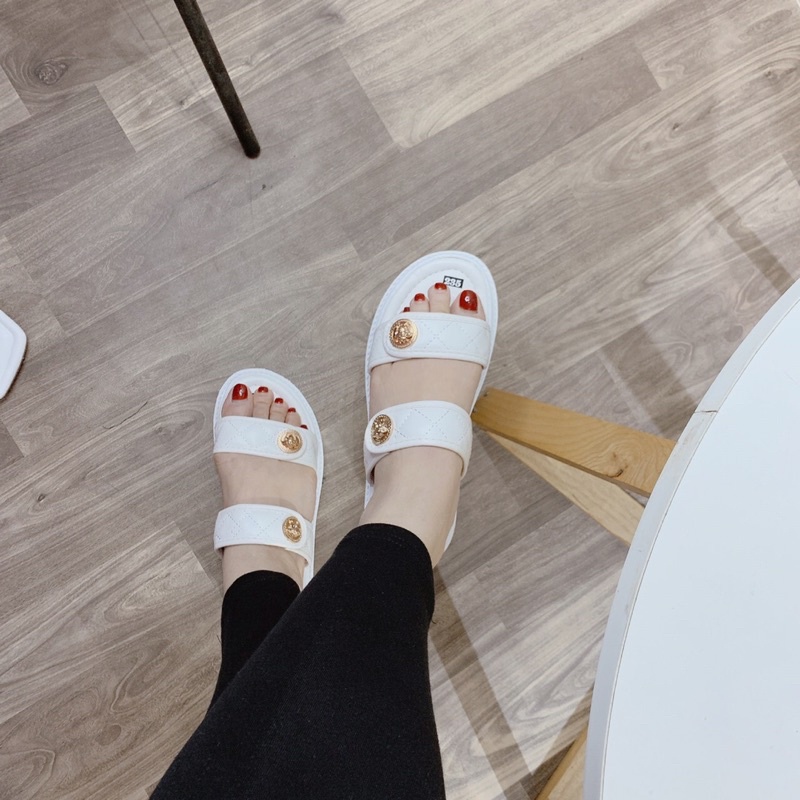 HÀNG CÓ SẴN ,LÊ2 CẦU BÁNH MÌ