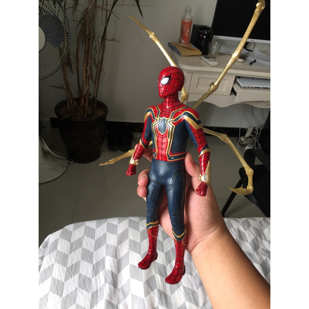 Mô hình Iron Spider Man Avengers Infinity War Empire Toys 30cm Marvel