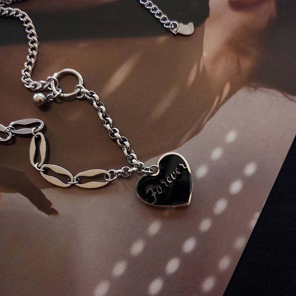 Vòng cổ Mặt Trái Tim Khắc Chữ Đơn Giản Phong Cách Hip Hop