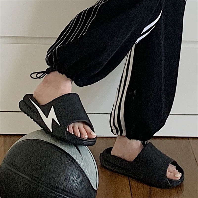 Oeggeo Dép Đế Bằng Họa Tiết Sấm Sét Cho Nam Và Nữ Lau Nhà