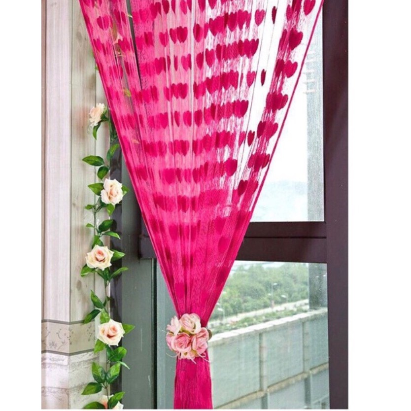 Rèm cửa hình trái tim (1m x 2 m )