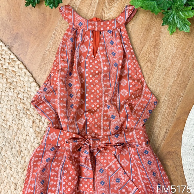 🦩🦩[Ảnh thật trải sàn] Jumpsuit dài thổ cẩm cổ yếm dây nơ eo