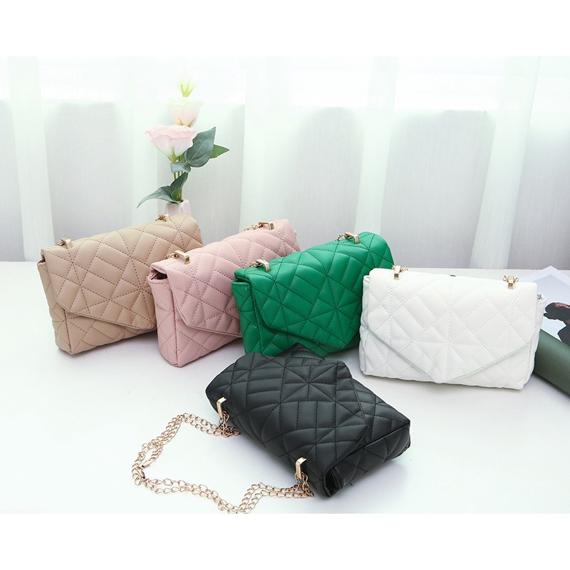 Túi Đeo Vai Hình Vuông Cỡ Nhỏ Thêu Họa Tiết Kẻ Sọc Đính Đá Có Khóa Gài Thời Trang 2022 Cho Nữ