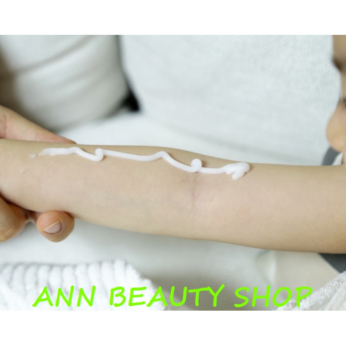 GEL dưỡng da mặt và toàn thân Illiyoon Ceramide Ato Soothing Gel 175ml | BigBuy360 - bigbuy360.vn