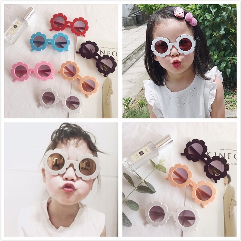 VIP( CÓ TÚI ĐỰNG KÍNH) Mắt kính thời trang, kính râm cho bé 2-9 tuổi hình bông hoa mẫu mới nhất 2021, mã A45