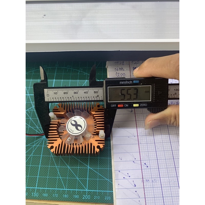 Quạt tản nhiệt 12v 5,5x5,5xcm cho anh em chế đèn led luxuon và máng w106
