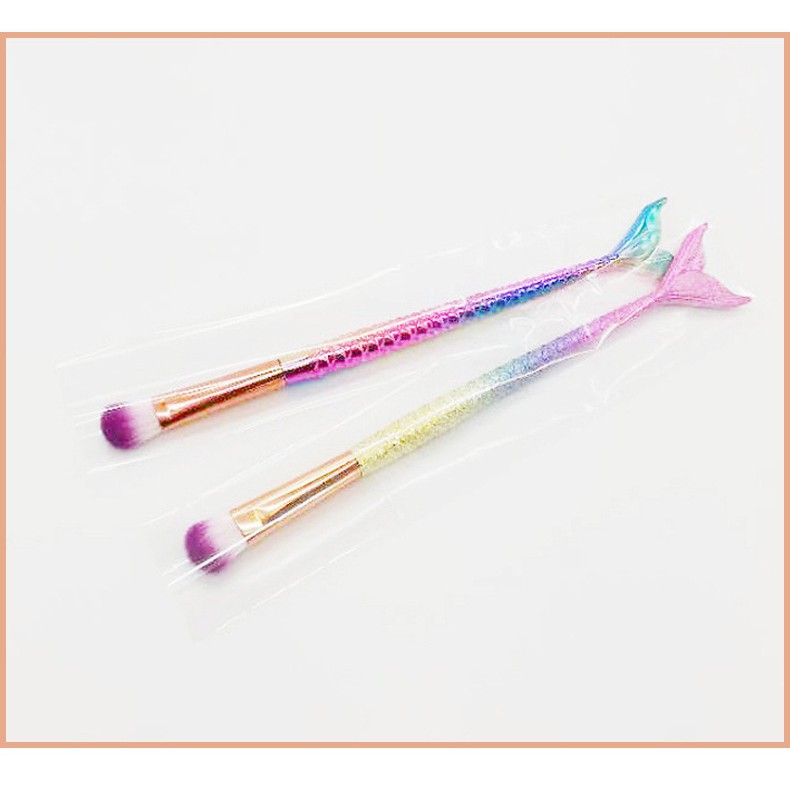 Cọ Trang Điểm Mắt Tiên Cá Hồng Tím Sang Chảnh Nội Địa