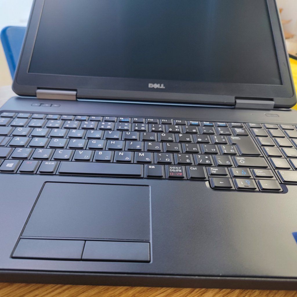 Laptop Dell Latitude E5540 dành riêng cho sinh viên học sinh, dân văn phòng, Core i3-4030u, ram 4GB ssd 120GB, màn 15.6' | BigBuy360 - bigbuy360.vn