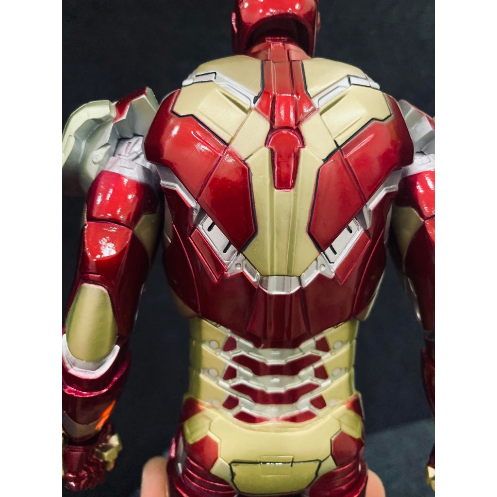 Mô hình đồ chơi Iron Man Mk 42  cao 30cm Crazy toys, Empire toys - Avengers