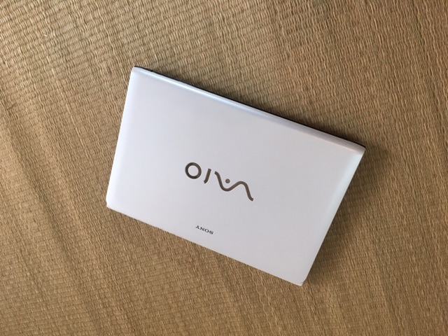 Laptop UFO Sony sve14 i5 trắng đẹp thời trang văn phòng | BigBuy360 - bigbuy360.vn