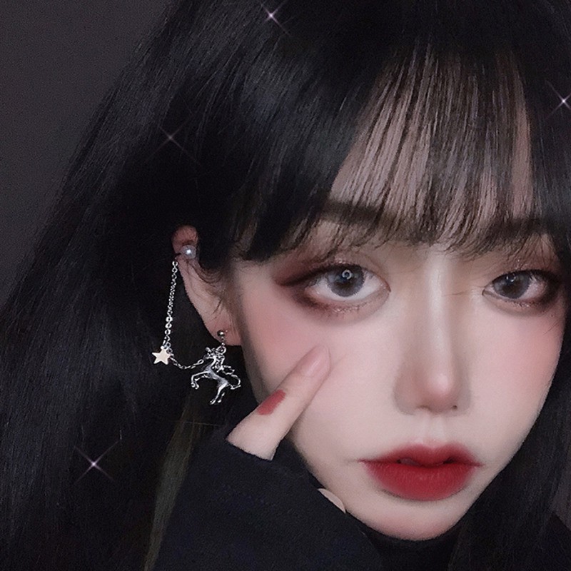 Khuyên tai kẹp vành hình chú kỳ lân thời trang cá tính