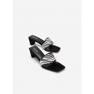 Vascara GUỐC CAO GÓT QUAI NGANG HỌA TIẾT NGỰA VẰN - GNN 0168 - MÀU NGỰA VẰN