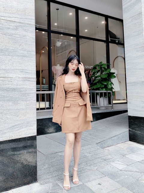 SET ĐẦM NÚT BỌC KHOÁC ĐEN - NÂU