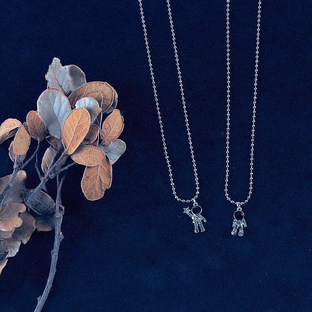 Dây Chuyền Thép Titan Mặt Hình Phi Hành Gia Thời Trang