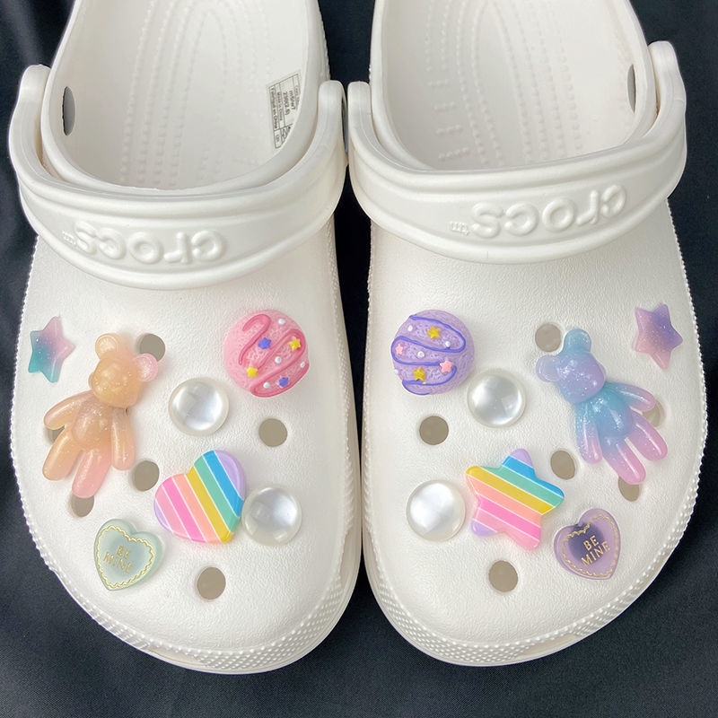 Phụ Kiện Trang Trí Nút Giày Hình KAWS &amp; Bearbrick jibz croc
