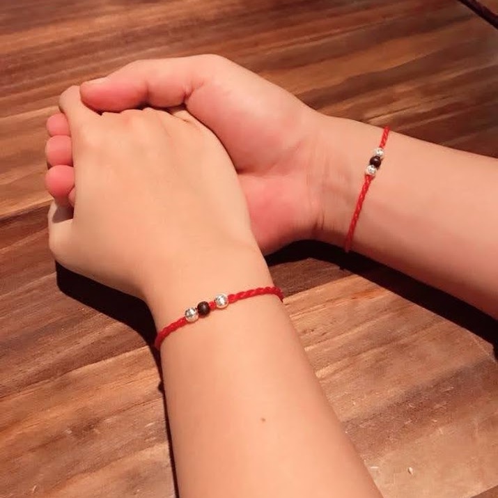 Vòng Tay Chỉ Đỏ May Mắn, Nhung Thỏ.