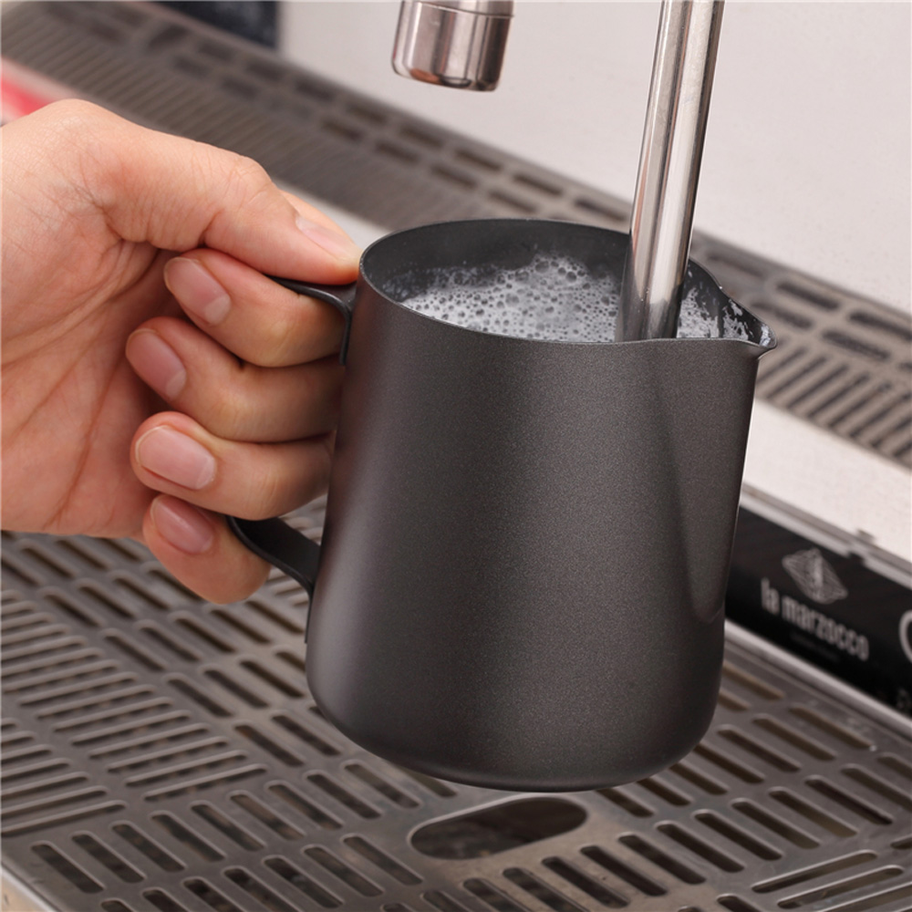 Bình Tạo Bọt Bằng Thép Không Gỉ Có Tay Cầm Dài Tiện Dụng