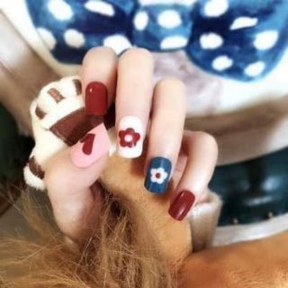 Móng tay giả gồm 24 móng kèm keo
