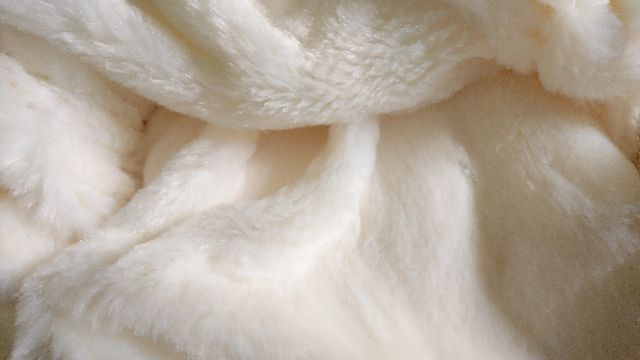 Vải lông nhung và lông thú ngắn mềm mịn làm gối ôm, gấu bông, áo khoác, may đồ cho doll