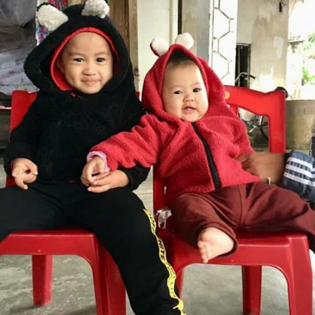 Áo lông cừu cho bé