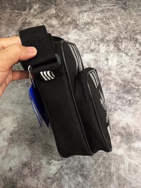 Túi đeo adidas mini bag Đen
