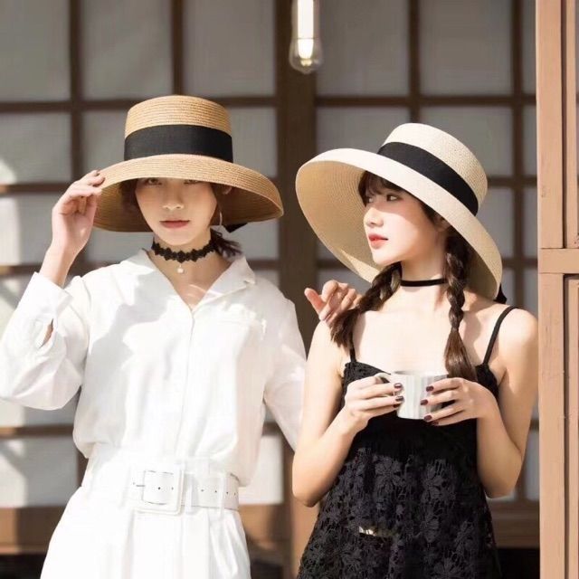 Nón Cói Nữ Kiểu Dáng Mũ Cói Chuông Lồng Đèn Hội An Thắt Ruy Băng Vintage Nhiều Màu Hot Trend Đóng Kèm Hộp Giữ Form Nón