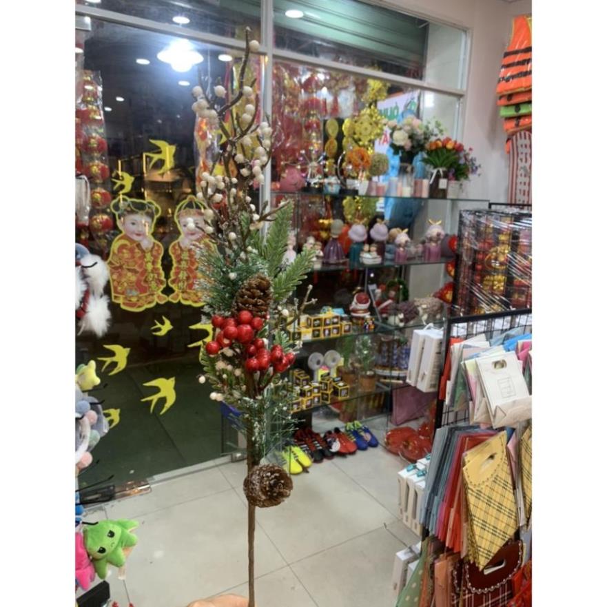 Cành hoa đào giả - Cành đào đông đỏ  nhánh trang trí ,hàng loại 1,quả to, sáng bóng đẹp mắt (Giá 1 cành)