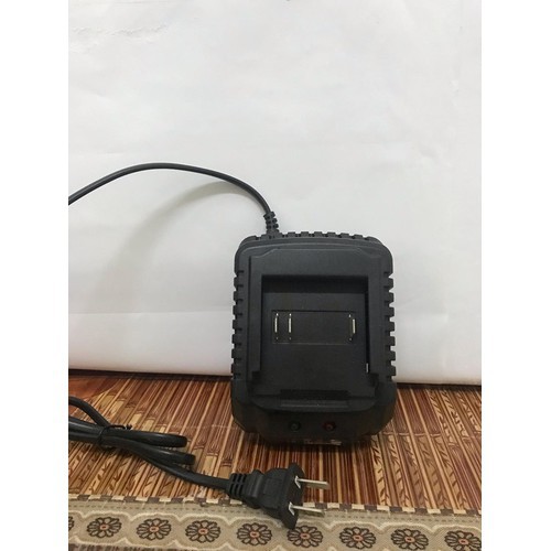 Sạc pin máy siết ốc Hitachi 199v, 118v, 108v, 99v, 88v loại 1