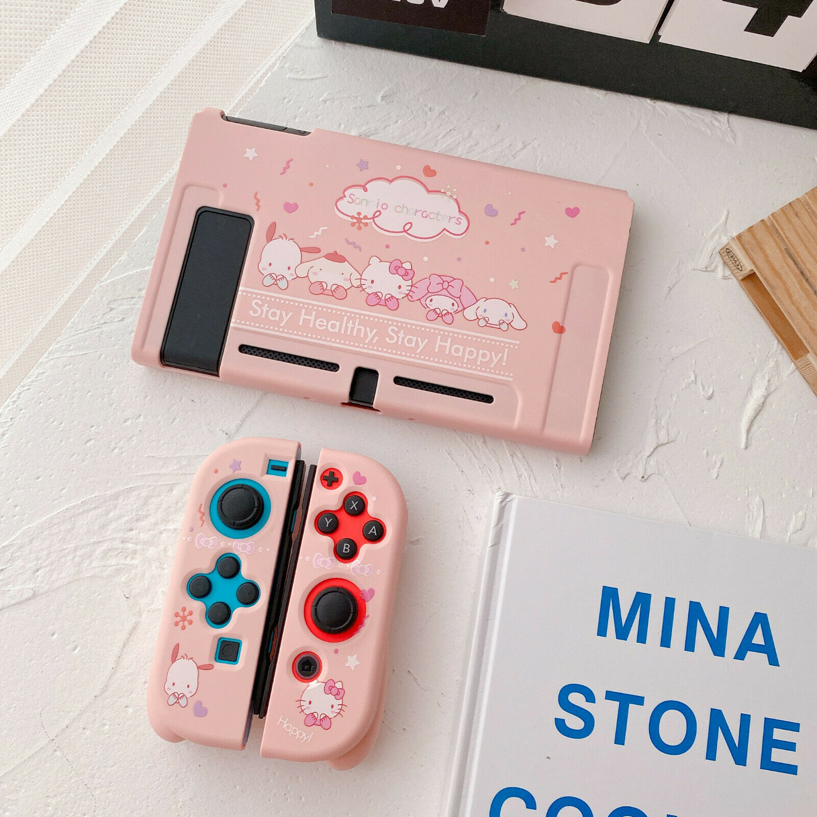 Vỏ Bọc Bảo Vệ Máy Chơi Game Nintendo Switch Hình Hello Kitty Đáng Yêu