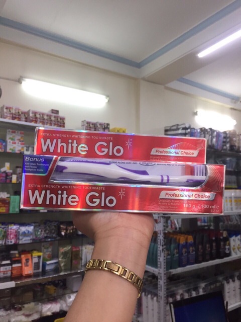 Kem đánh răng white Glo (cho những răng xỉn màu)