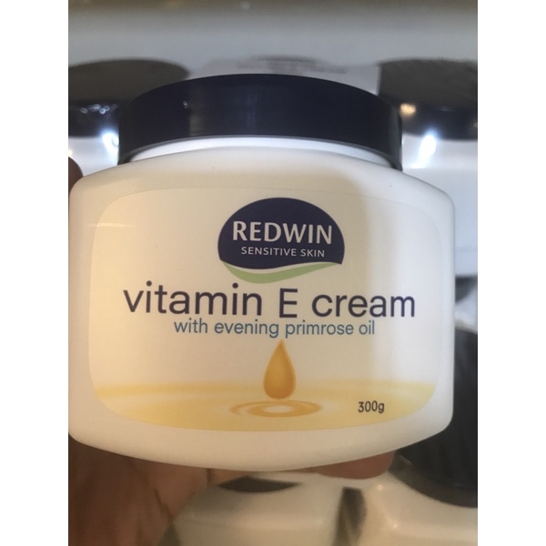 Kem dưỡng da vitamin E Redwin Cream (hũ 300gr) Úc