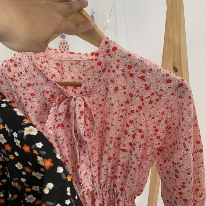 Đầm hoa nhí cột nơ cổ dáng dài siêu dễ thương, Váy hoa nhí dáng dài vintage