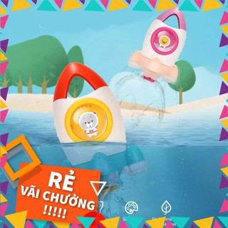 đồ chơi bồn tắm tàu phun nước cho bé