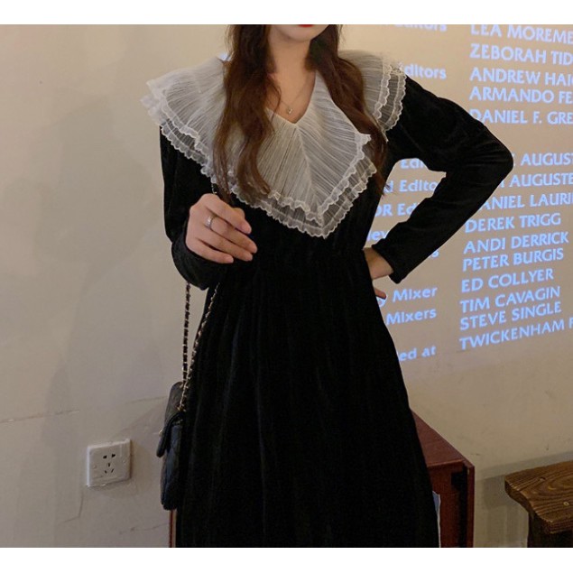 Váy liền thân thời trang