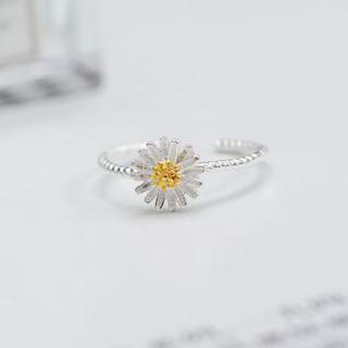 Nhẫn Mạ Bạc Hình Hoa Cúc Xinh Xắn