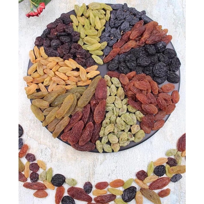 Nho khô Tân Cương siêu ngon mix đủ vị