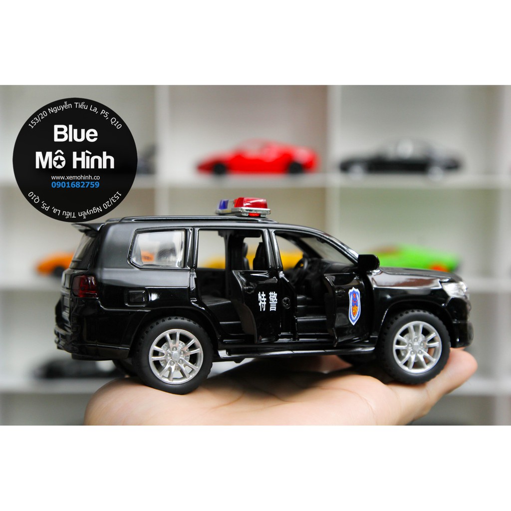 Xe mô hình cảnh sát SUV Toyota Land Cruiser Police 1:32