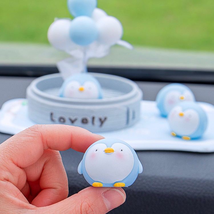 Phụ Kiện Trang Trí Taplo Ô Tô Set 4 Chú Chim Cánh Cụt Trang Trí Xe Hơi, Bàn Làm Việc, Bàn Học, Phòng Khách Cực Dễ Thương